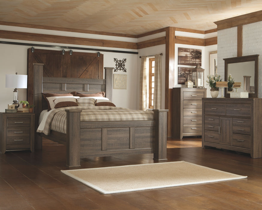 Juararo - Dark Brown - 7 Pc. - Dresser, Mirror, Queen Poster Bed, 2 Nightstands