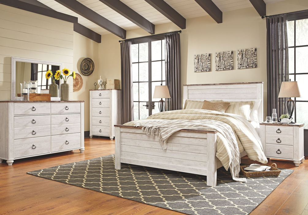 Willowton - Whitewash - 7 Pc. - Dresser, Mirror, Queen Panel Bed, 2 Nightstands