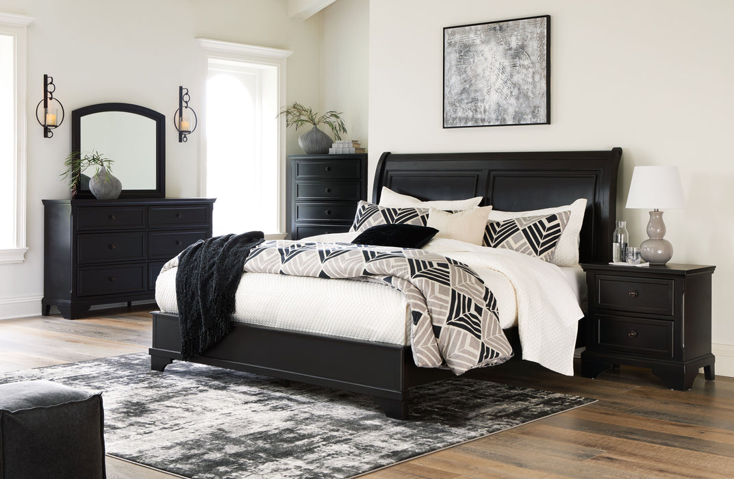 Chylanta - Black - 6 Pc. - Dresser, Mirror, Queen Sleigh Bed, 2 Nightstands