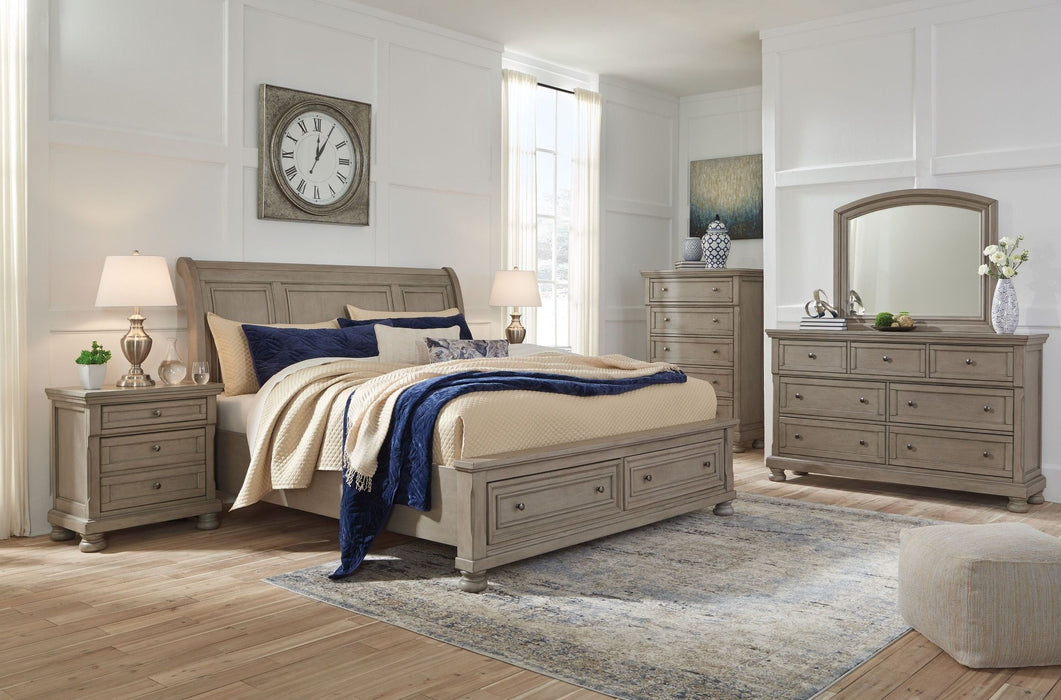 Lettner - Light Gray - 8 Pc. - Dresser, Mirror, Chest, Queen Sleigh Bed With 2 Storage Drawers, 2 Nightstands