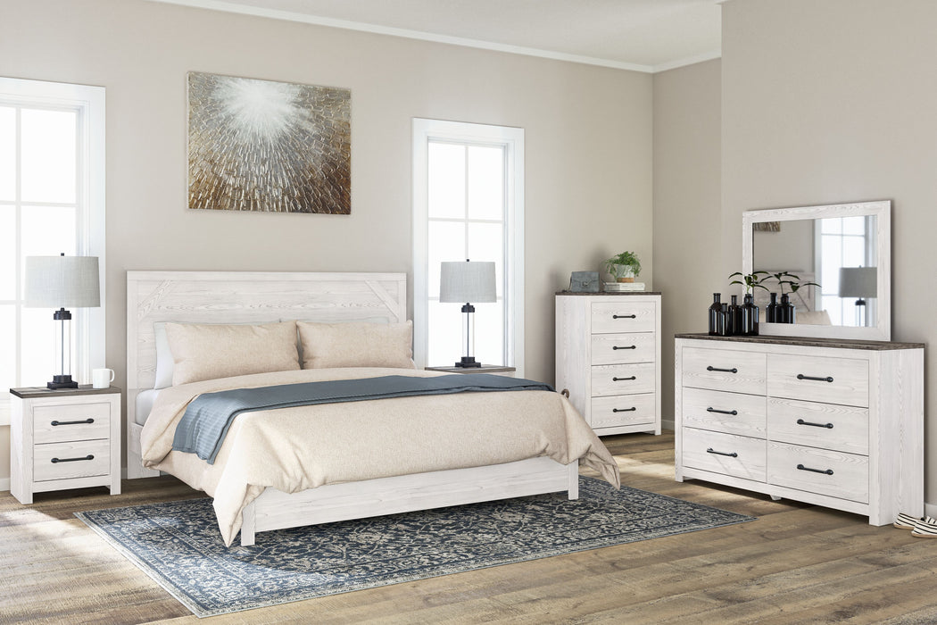 Gerridan - White / Gray - 7 Pc. - Dresser, Mirror, Chest, King Panel Bed, 2 Nightstands