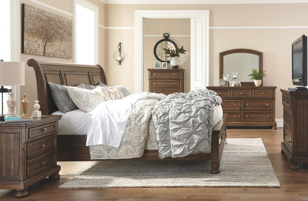 Flynnter - Medium Brown - 5 Pc. - Dresser, Mirror, California King Sleigh Bed With 2 Storage Drawers